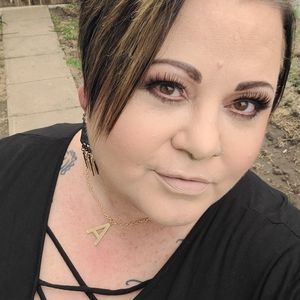 Meet your Posher, Lynnea